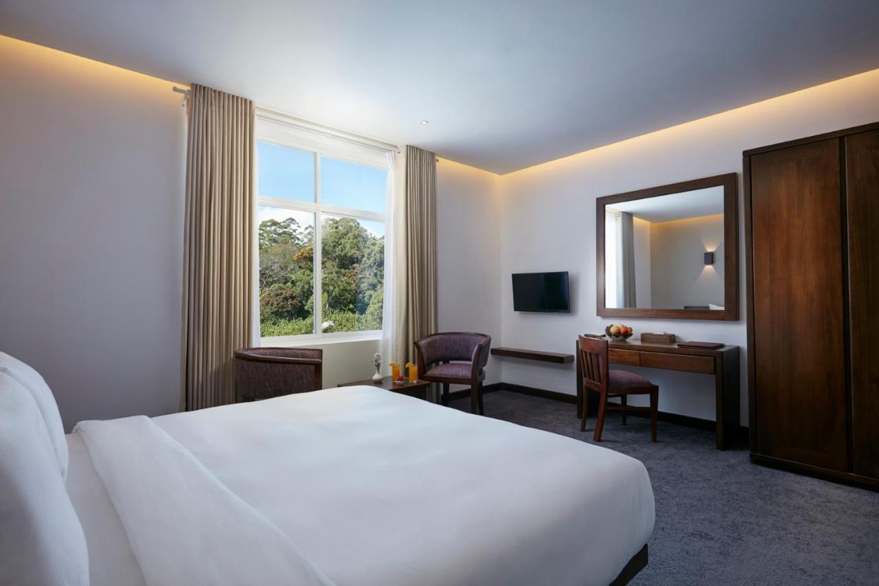 Galway Heights Hotel Nuwara Eliya Exteriör bild