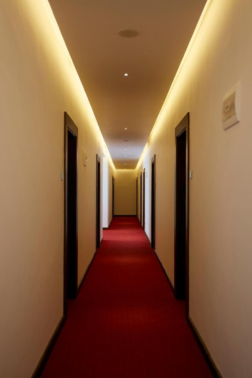 Galway Heights Hotel Nuwara Eliya Exteriör bild